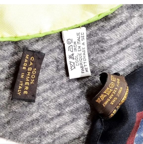 Louis Vuitton LV Scarf Wool Silk Satin Multi Color Wool - Picture 2 of 4